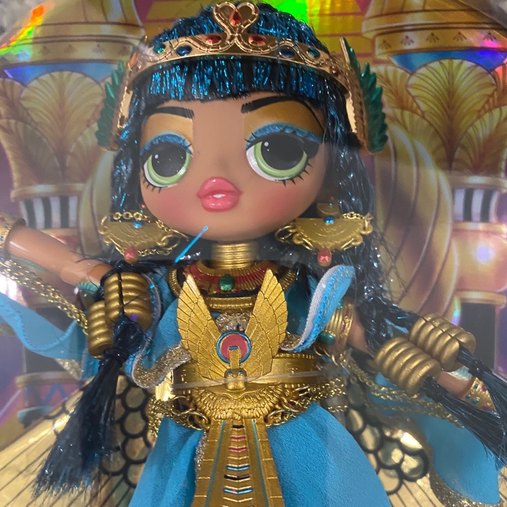 Lol LIMITED EDITION FIERCE CLEOPATRA